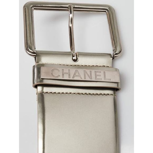 Chanel Silver Patent Leather Wide Belt 80/32 sz